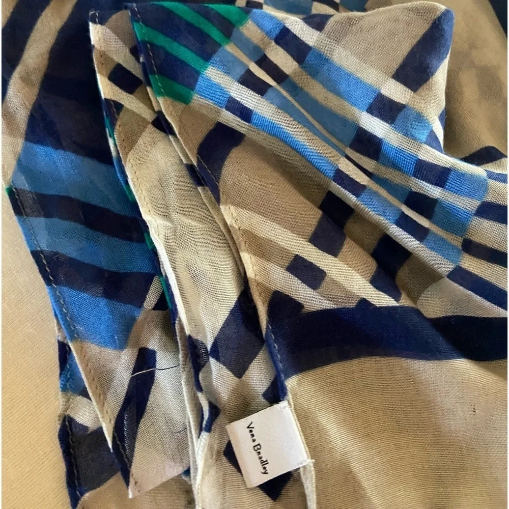Vera Bradley soft scarf